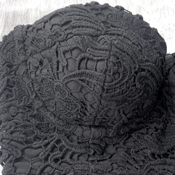 Guess by Marciano size 0 lace bustier - Picture 9 of 15